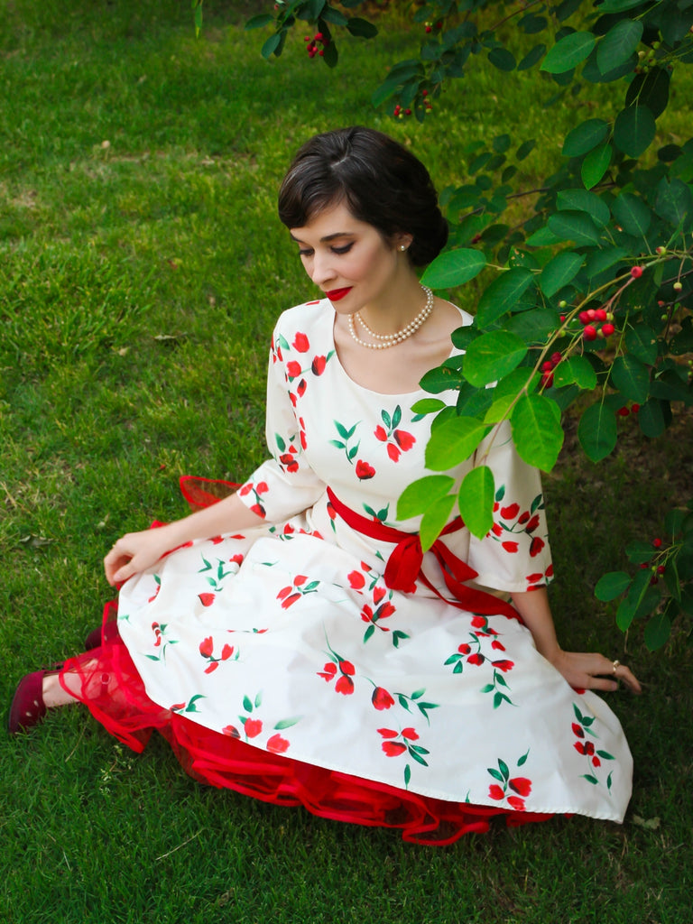 Beige 1950s Floral Half Sleeve Belted Dress