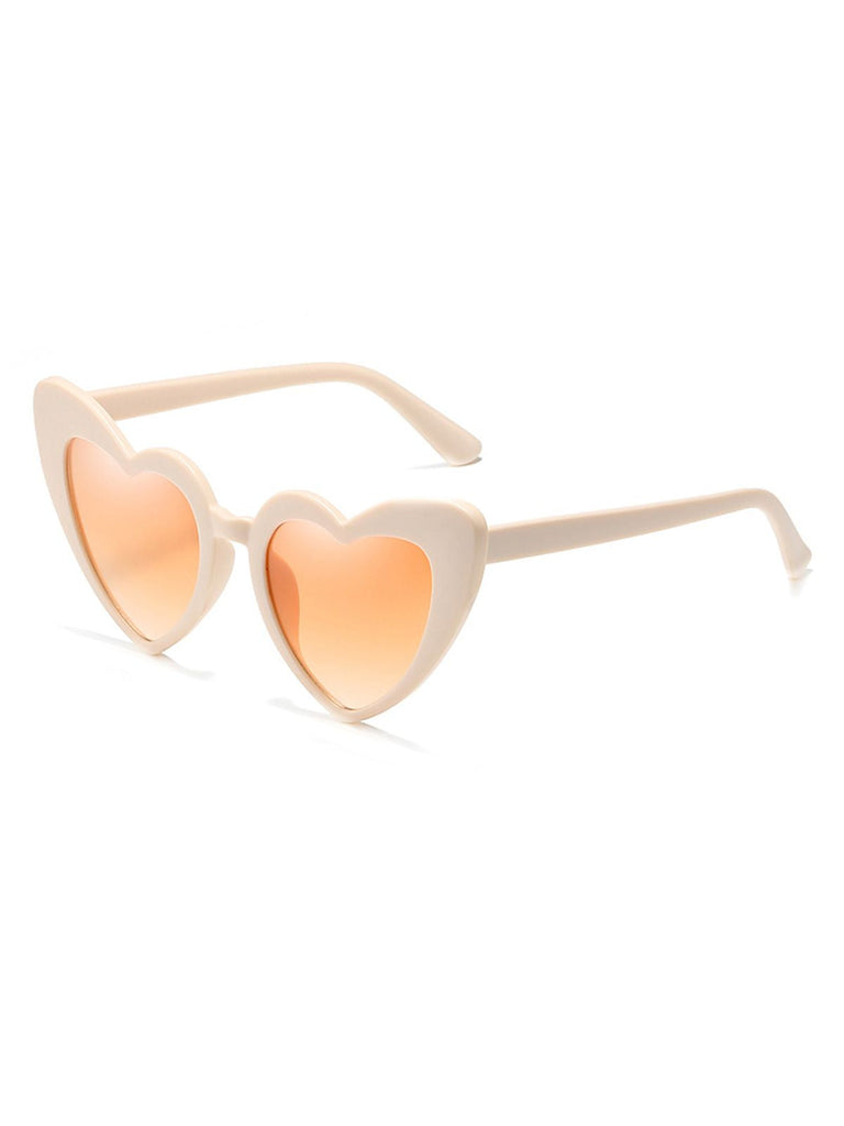 Vintage Alloy Temple Heart Frame Sunglasses