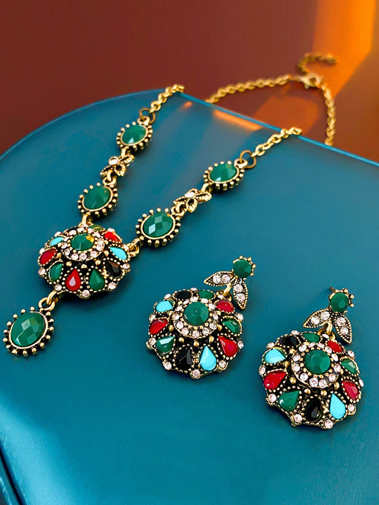 Gemstone Diamond Antique Round Necklace & Earrings